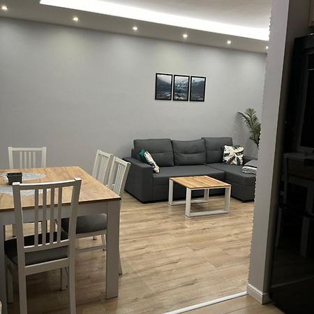 スタロバ・ボラNowoczesny Apartament Z Przestronna Lazienkaアパートメント エクステリア 写真