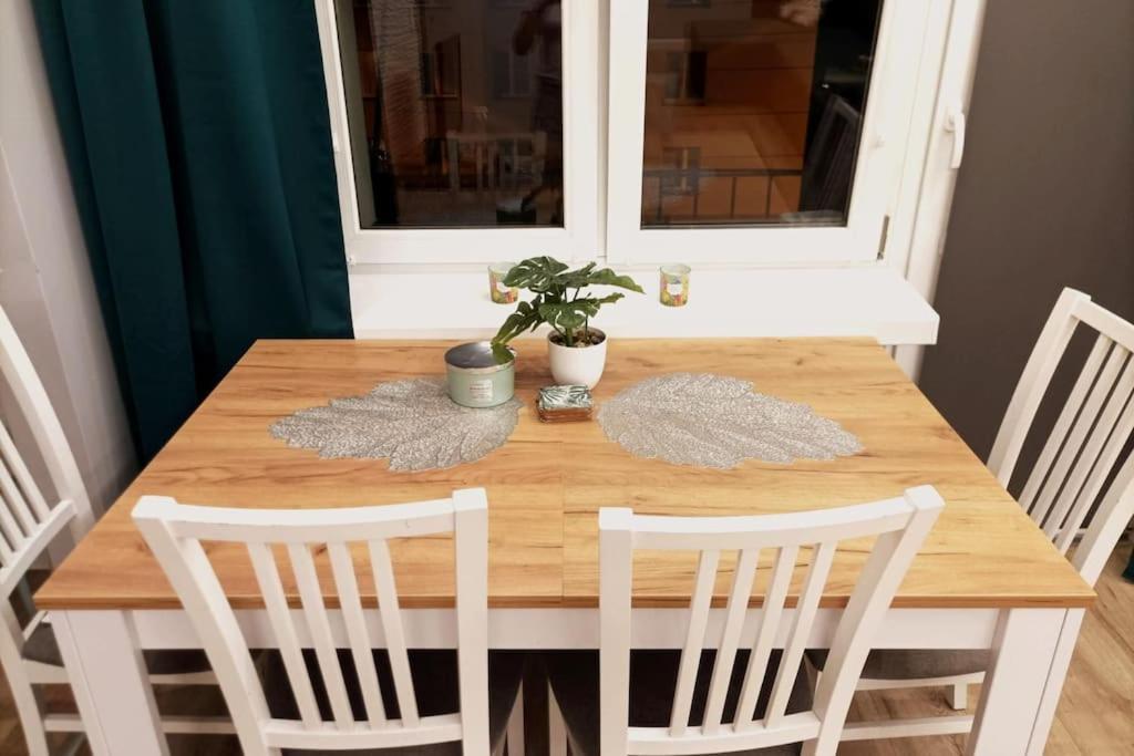 スタロバ・ボラNowoczesny Apartament Z Przestronna Lazienkaアパートメント エクステリア 写真