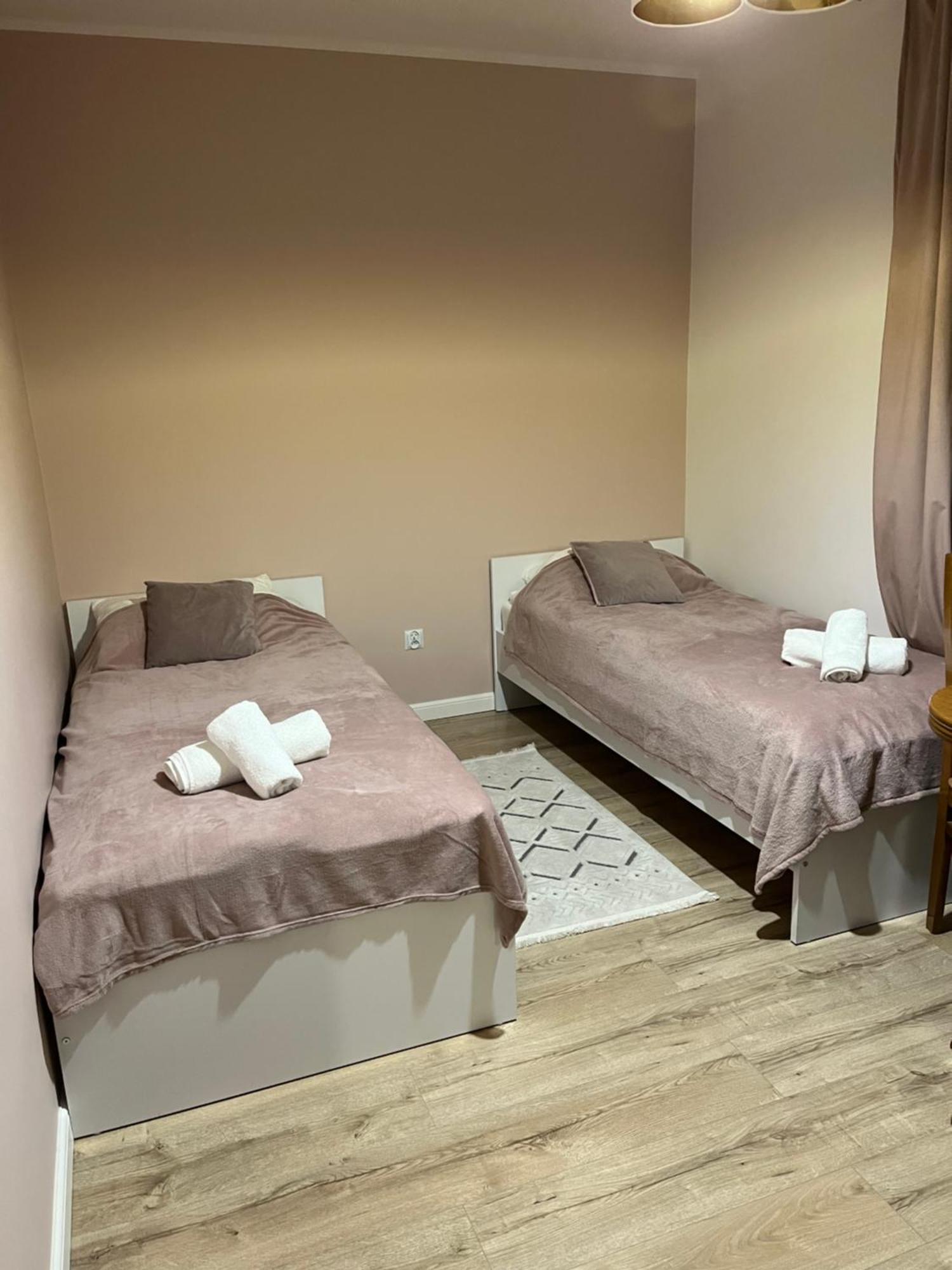 スタロバ・ボラNowoczesny Apartament Z Przestronna Lazienkaアパートメント エクステリア 写真