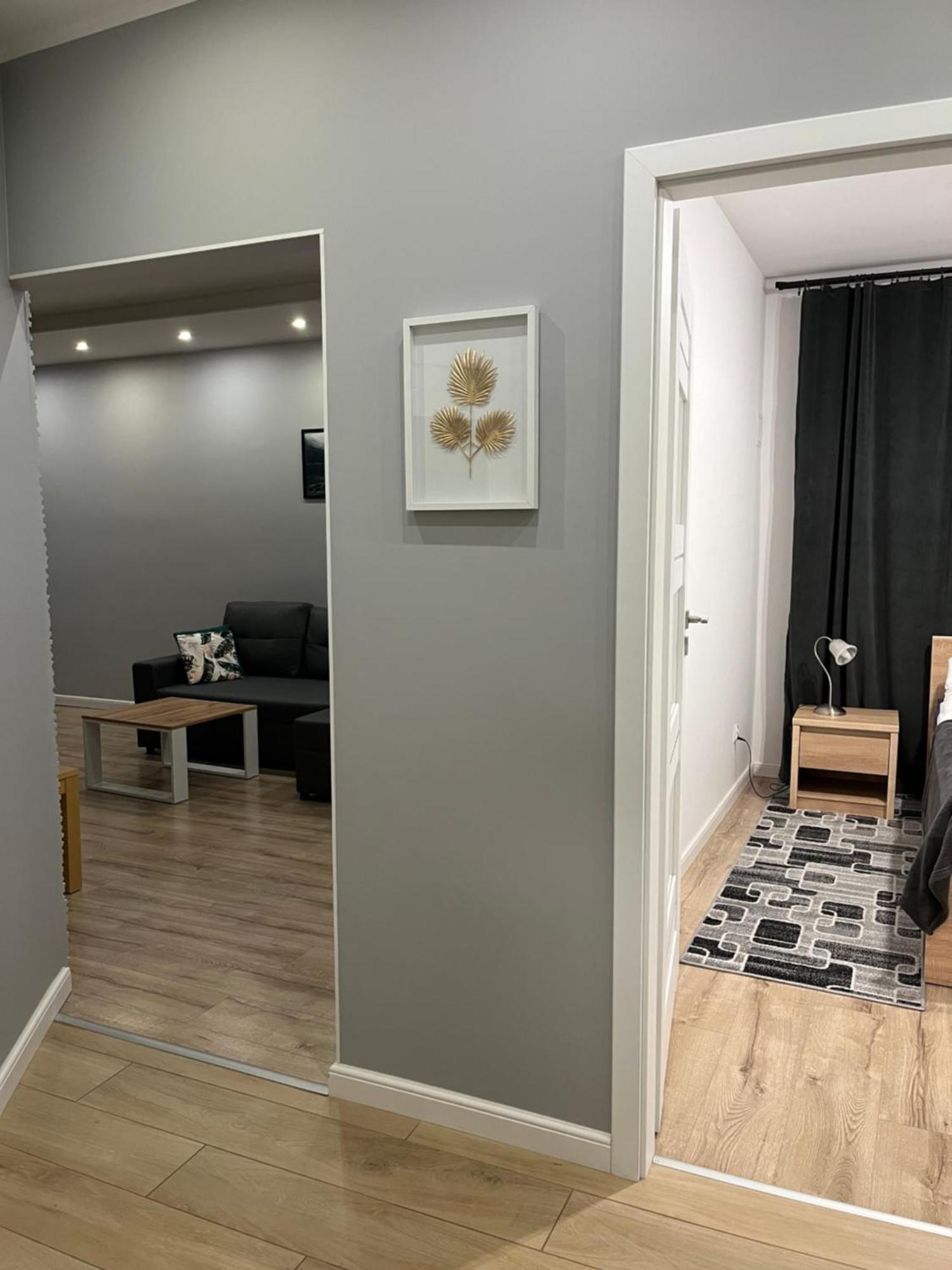 スタロバ・ボラNowoczesny Apartament Z Przestronna Lazienkaアパートメント エクステリア 写真