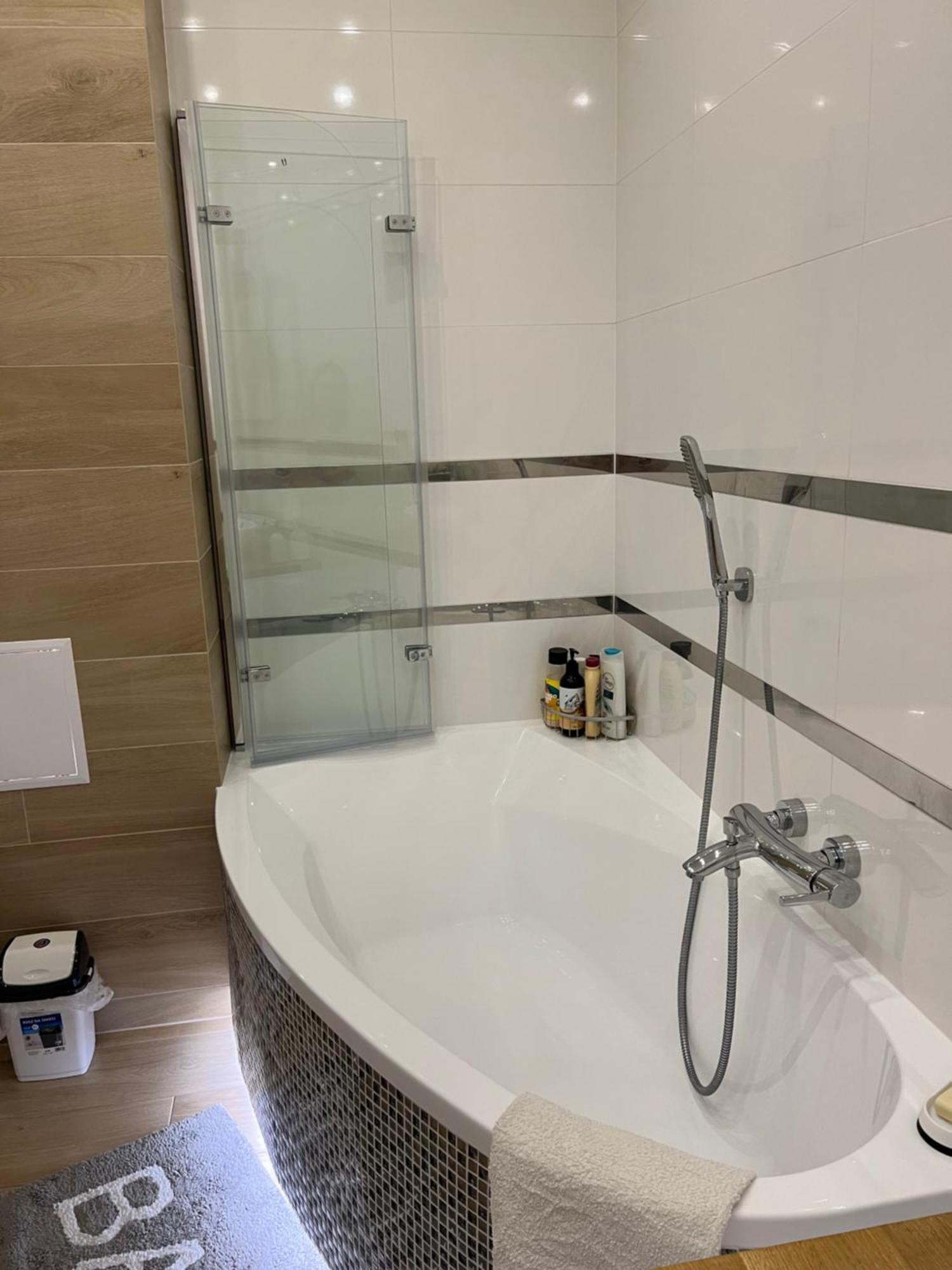 スタロバ・ボラNowoczesny Apartament Z Przestronna Lazienkaアパートメント エクステリア 写真