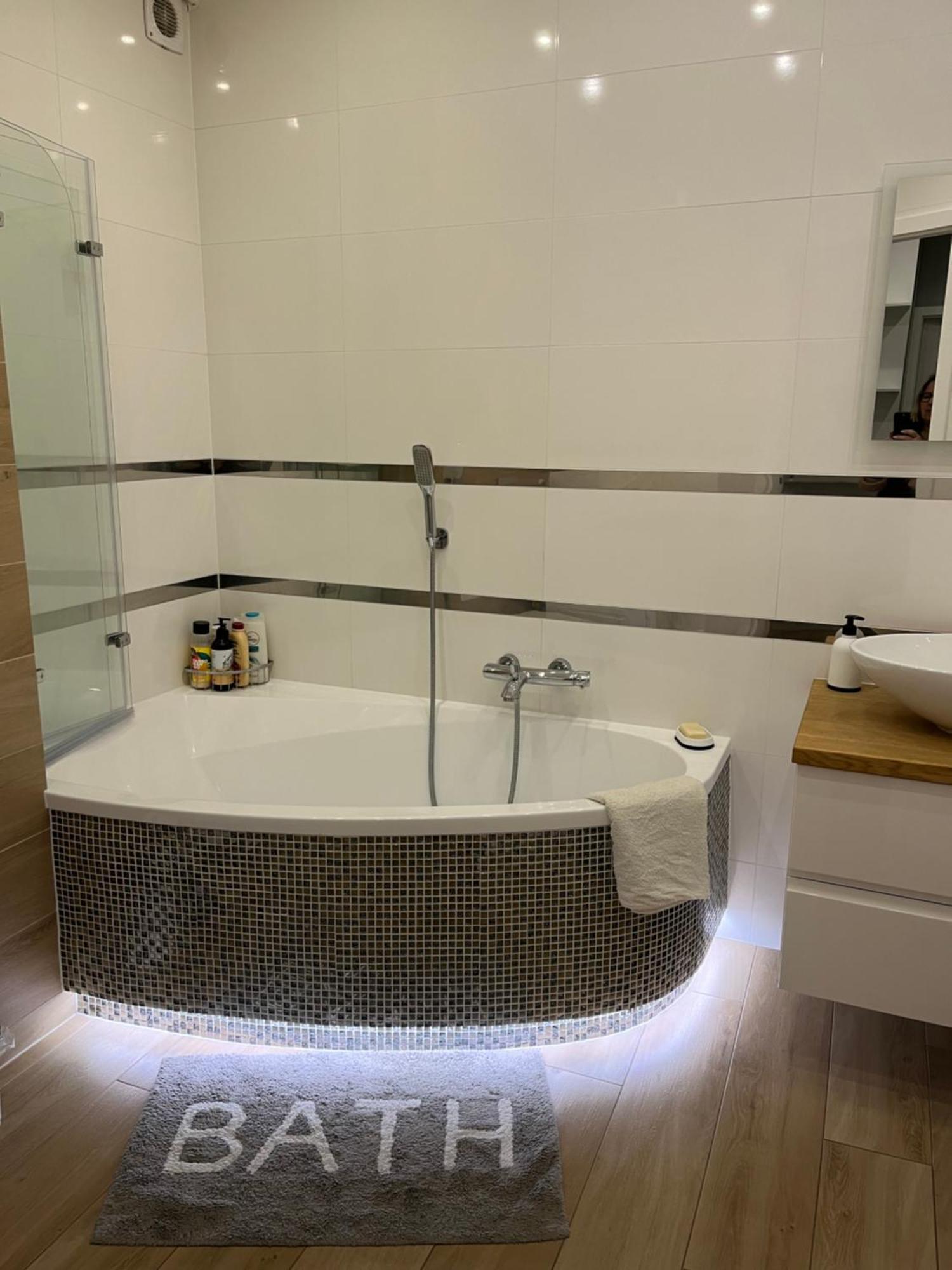 スタロバ・ボラNowoczesny Apartament Z Przestronna Lazienkaアパートメント エクステリア 写真
